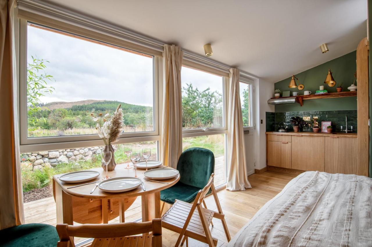 Alba - Charming Boutique Forest View Cabin With Hot Tub In Ballater Buitenkant foto